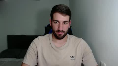 Snapshot of naugthy18boy chatting on January 2025 08:43:01 PM Nico online show from January 2025 08:43:01 PM