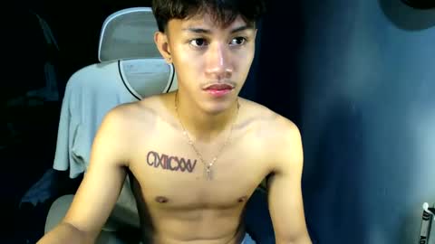 Snapshot of naugthyboyloy chatting on May 2026 07:41:01 PM Loy online show from May 2026 07:41:01 PM