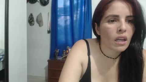 Snapshot of naugthymilf23 chatting on December 2024 09:53:02 PM keyra online show from December 2024 09:53:02 PM