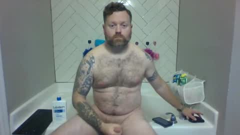 Snapshot of navyman34 chatting on January 2025 09:31:01 PM navyman34 online show from January 2025 09:31:01 PM