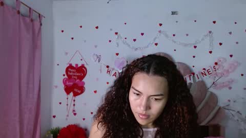 naya_fox1 online show from February 2026 07:10:02 PM