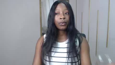 Snapshot of nayariskaya chatting on May 2026 02:02:01 PM Nayaris 3 online show from May 2026 02:02:01 PM