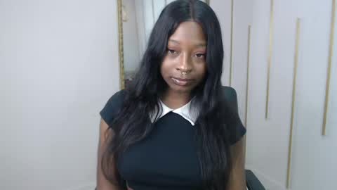 Snapshot of nayariskaya chatting on June 2026 02:33:01 PM Nayaris 3 online show from June 2026 02:33:01 PM