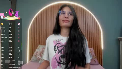 Naye  online show from December 2025 03:37:02 AM