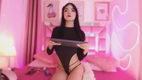 nefera_nox online show from November 2025 04:25:02 AM