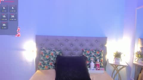 neferet_opal online show from December 2025 11:24:01 PM