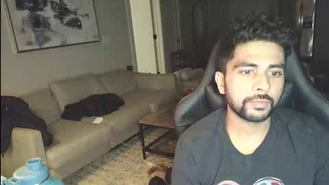 Snapshot of neilsing chatting on December 2025 09:14:01 AM neil online show from December 2025 09:14:01 AM