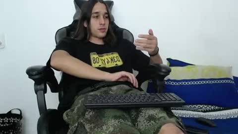 neitan___ online show from June 2026 08:43:02 PM