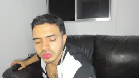 Snapshot of neithcooper chatting on December 2024 07:04:02 AM Ryan online show from December 2024 07:04:02 AM