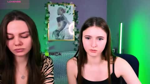 Meow online show from November 2025 11:35:01 AM