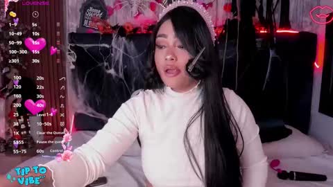 Miah online show from November 2025 12:15:01 PM