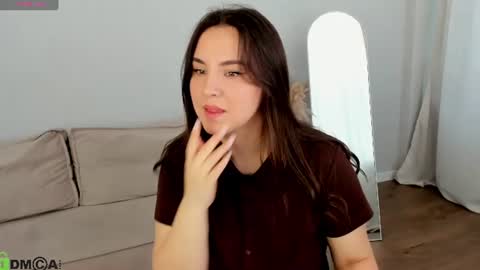 Snapshot of nelie_evans chatting on June 2026 12:59:01 AM nelie_evans online show from June 2026 12:59:01 AM