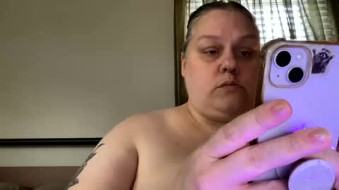 Nellie Atlas online show from September 2025 11:37:01 PM