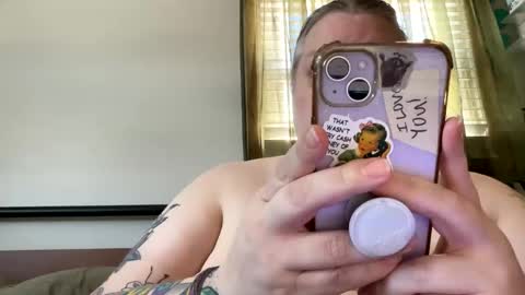 Nellie Atlas online show from December 2025 04:38:01 PM