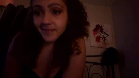 Snapshot of nellbee chatting on November 2025 03:42:02 AM Nell xo online show from November 2025 03:42:02 AM