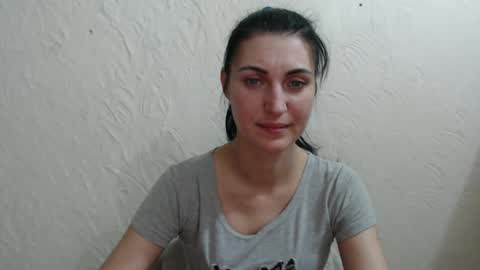 Snapshot of nensyfay_ chatting on December 2024 03:22:02 PM Nensy online show from December 2024 03:22:02 PM