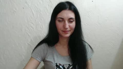 Snapshot of nensyfay_ chatting on December 2024 12:31:01 AM Nensy online show from December 2024 12:31:01 AM