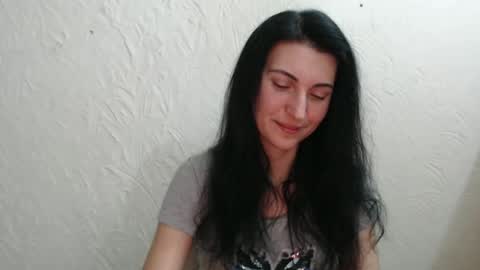 Snapshot of nensyfay_ chatting on January 2025 03:33:02 PM Nensy online show from January 2025 03:33:02 PM