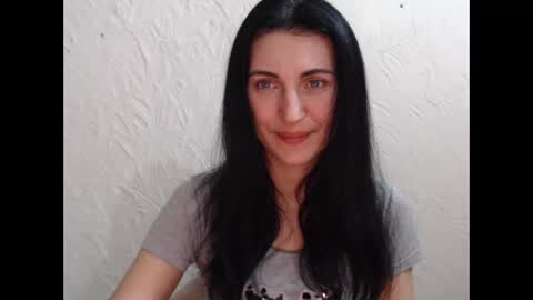 Snapshot of nensyfay_ chatting on January 2025 09:06:01 PM Nensy online show from January 2025 09:06:01 PM
