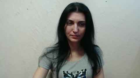 Snapshot of nensyfay_ chatting on January 2025 03:51:02 PM Nensy online show from January 2025 03:51:02 PM