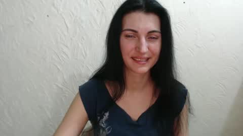 Snapshot of nensyfay_ chatting on February 2025 09:21:02 PM Nensy online show from February 2025 09:21:02 PM