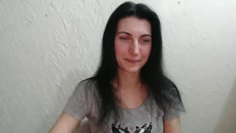 Snapshot of nensyfay_ chatting on February 2025 07:17:02 PM Nensy online show from February 2025 07:17:02 PM