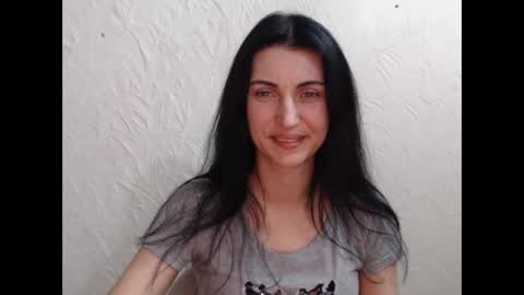 Snapshot of nensyfay_ chatting on February 2025 03:31:02 PM Nensy online show from February 2025 03:31:02 PM