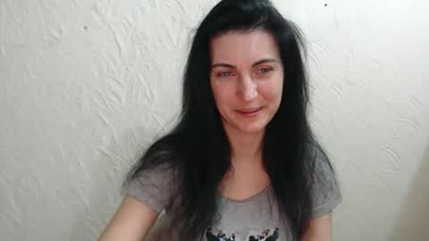 Snapshot of nensyfay_ chatting on February 2025 04:19:02 PM Nensy online show from February 2025 04:19:02 PM