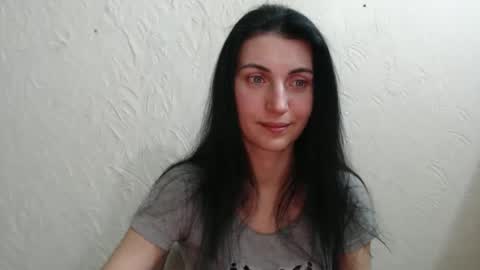 Snapshot of nensyfay_ chatting on February 2025 01:57:01 AM Nensy online show from February 2025 01:57:01 AM