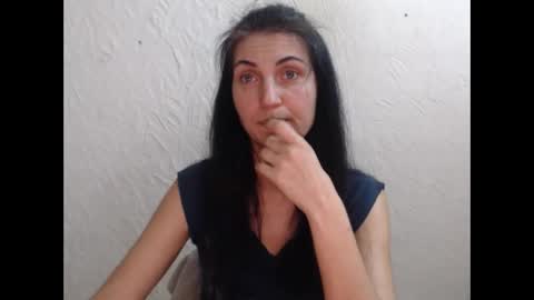 Snapshot of nensyfay_ chatting on October 2025 02:21:02 PM Nensy online show from October 2025 02:21:02 PM