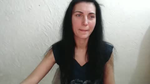 Snapshot of nensyfay_ chatting on December 2025 07:21:02 PM Nensy online show from December 2025 07:21:02 PM