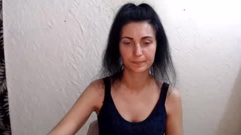 Snapshot of nensyfay_ chatting on June 2026 04:07:02 PM Nensy online show from June 2026 04:07:02 PM
