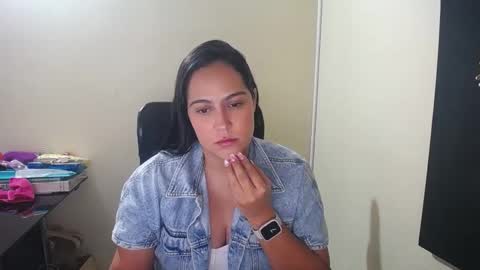 kelly lopez online show from December 2024 01:33:01 PM