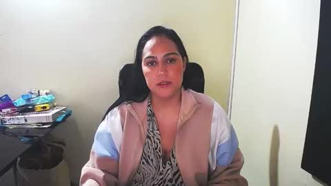 kelly lopez online show from January 2025 01:00:02 PM