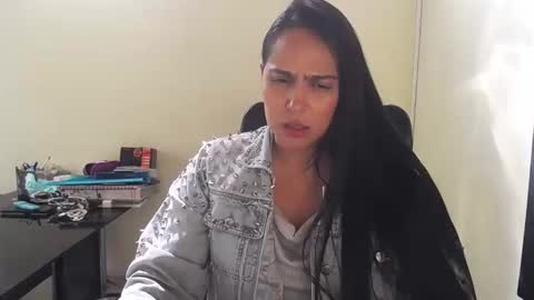 kelly lopez online show from November 2025 02:27:02 PM