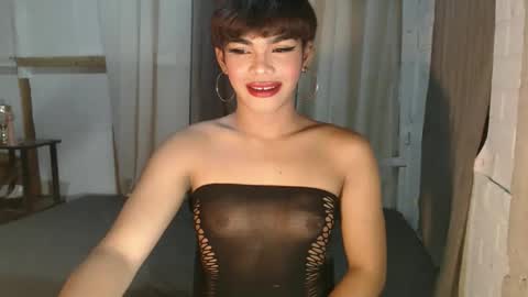 neomi online show from September 2025 12:04:02 PM