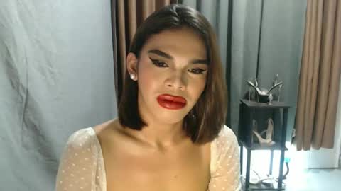 Snapshot of neomi_hardcock chatting on May 2026 03:29:02 PM neomi online show from May 2026 03:29:02 PM