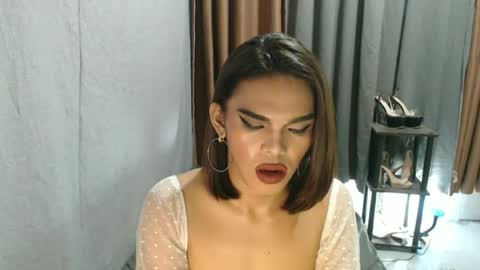 Snapshot of neomi_hardcock chatting on May 2026 06:14:01 PM neomi online show from May 2026 06:14:01 PM