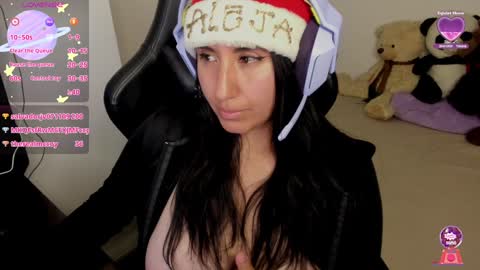 Snapshot of nerdgirl314 chatting on December 2024 02:33:02 AM Alejandra de Hypatia online show from December 2024 02:33:02 AM