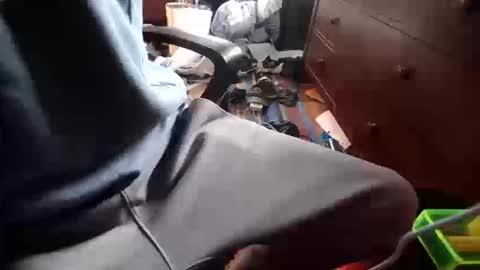 nerdyboi22 online show from October 2025 07:03:02 PM