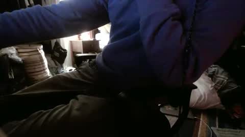 nerdyboi22 online show from November 2025 01:08:02 AM