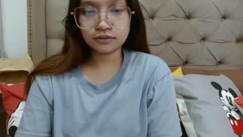 nerdysweetpinay online show from November 2025 01:49:01 AM