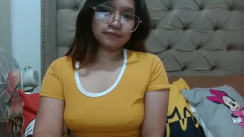 nerdysweetpinay online show from November 2025 01:55:01 PM