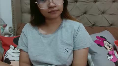 nerdysweetpinay online show from November 2025 04:10:02 AM