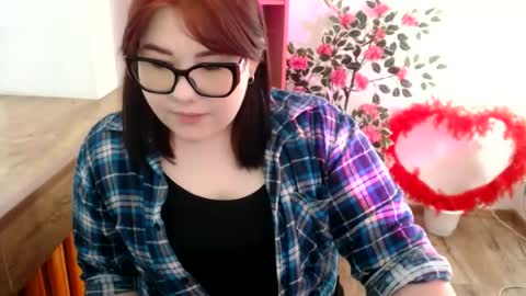 Snapshot of nereia chatting on June 2026 01:24:02 PM nereia online show from June 2026 01:24:02 PM