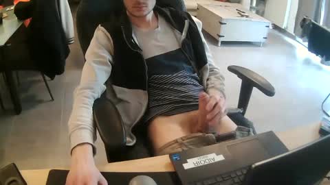 nerosse online show from March 2025 03:26:01 PM