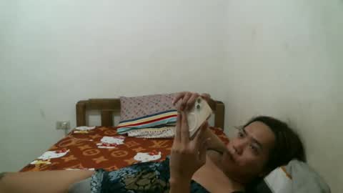 Snapshot of newest_star69 chatting on January 2025 12:51:02 AM Lucy Pearl online show from January 2025 12:51:02 AM