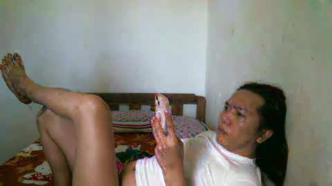 Snapshot of newest_star69 chatting on January 2025 03:41:02 AM Lucy Pearl online show from January 2025 03:41:02 AM