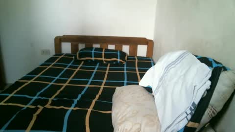 Snapshot of newest_star69 chatting on February 2025 05:30:02 AM Lucy Pearl online show from February 2025 05:30:02 AM