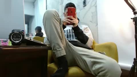 Snapshot of newlatino1 chatting on October 2025 01:47:02 AM newlatino1 online show from October 2025 01:47:02 AM